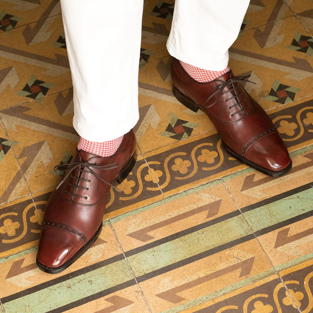 Matilda Two Tones Leather Lace Up Oxford Shoes