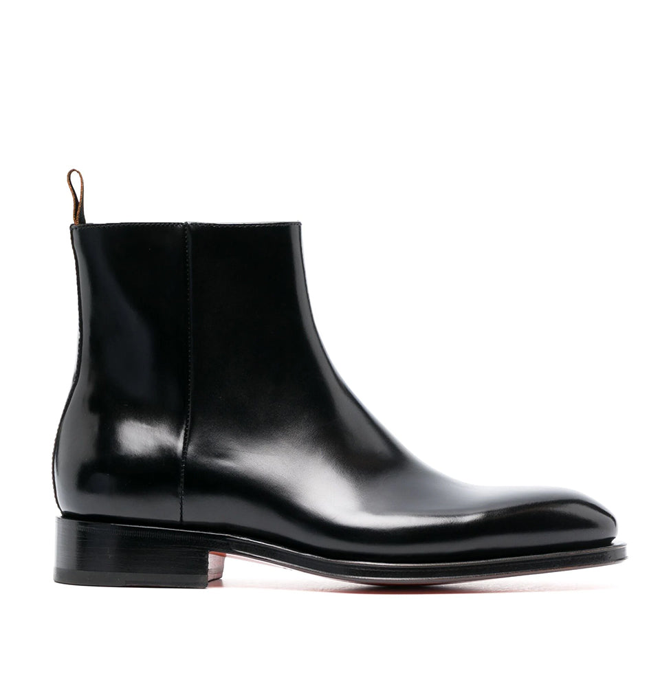 Black Leather Boots With Almond-Toe