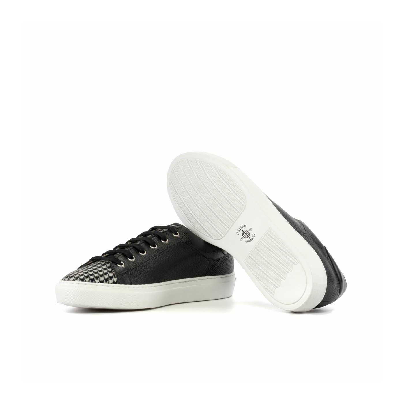 Kimberly Baxter Sneakers Black Leather