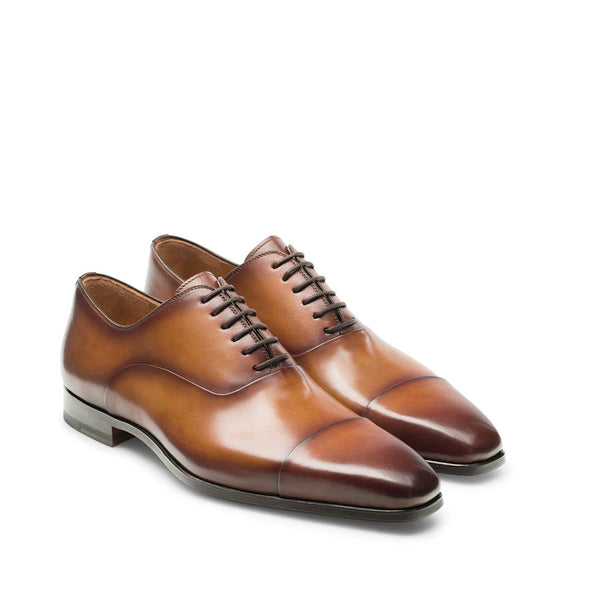 Corey Classic Cap Toe Shoes