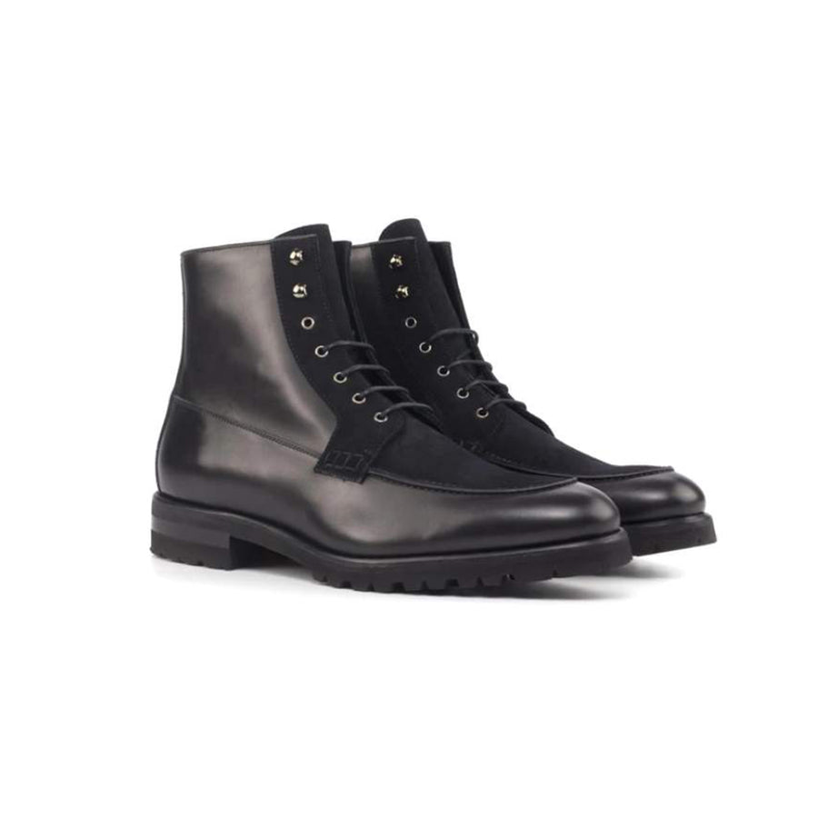 Moc Boot