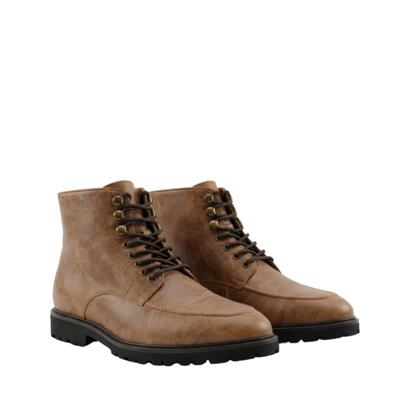 Trailmark Rustic Leather Hiker Boots