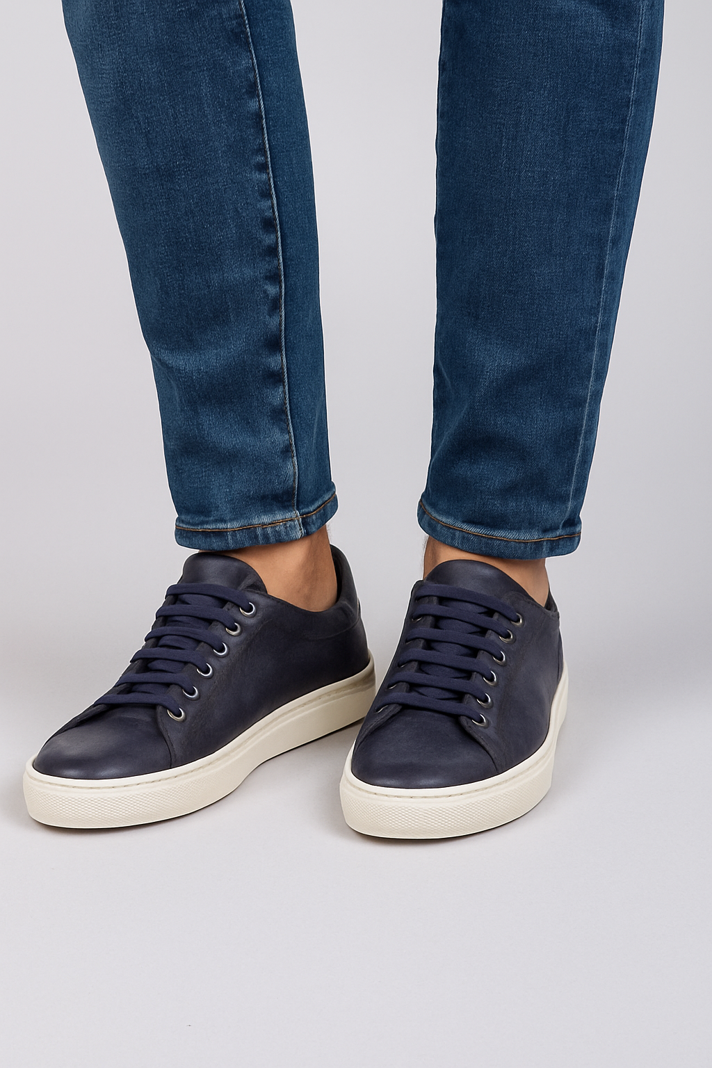 Nettie Everett Sneakers