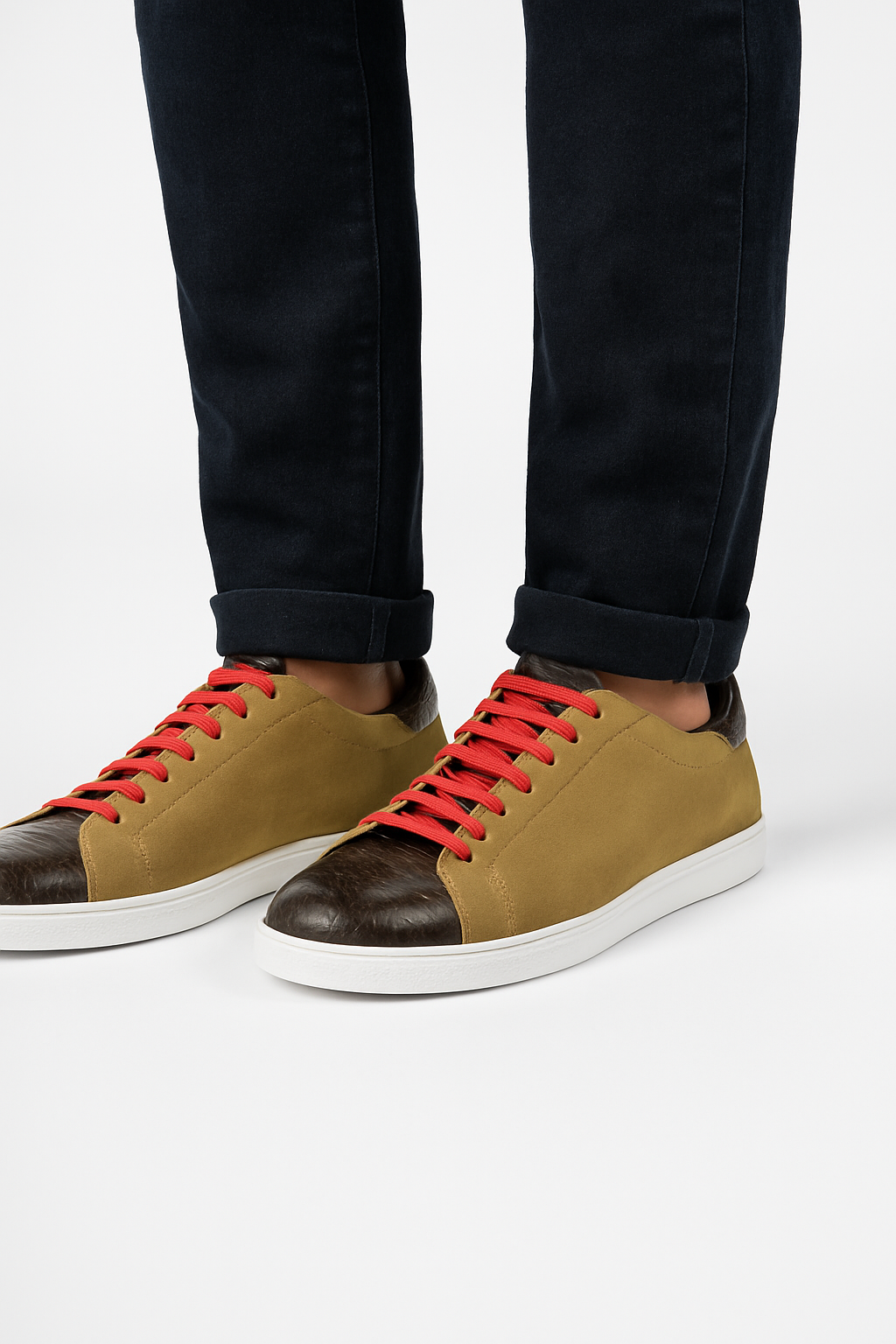 Rupert Mills Sneakers