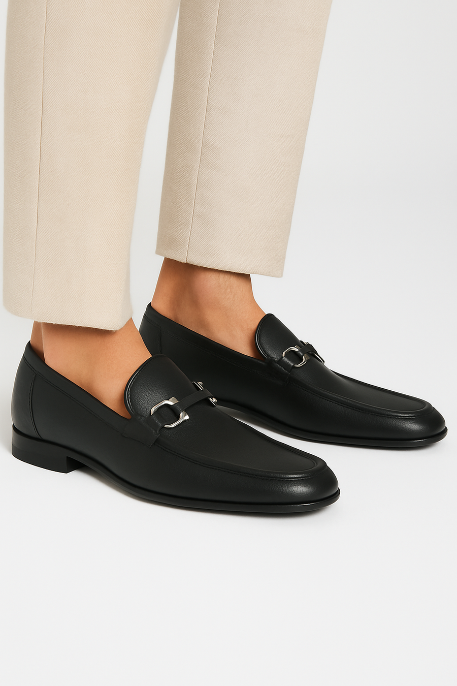 Classic Leather Horsebit Buckled Loafer for Men