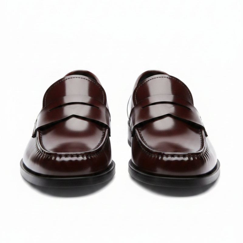 Classic Majesty MocäóïToe Penny Strap Loafers