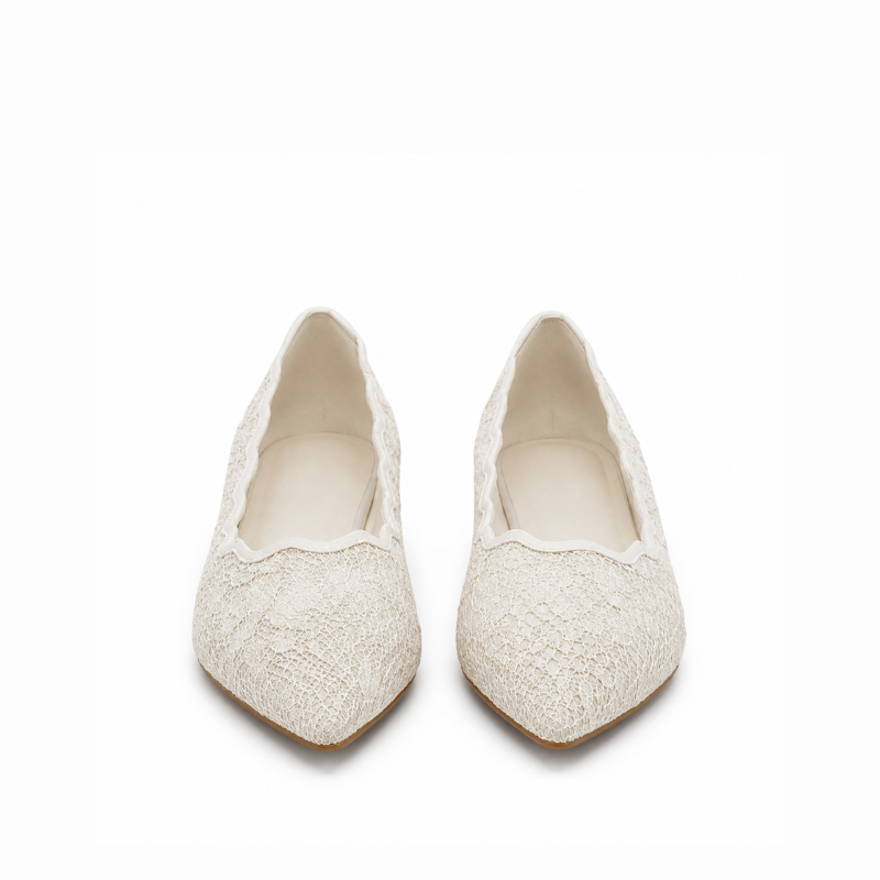 Eliana Lace Scallop Pointed Flats