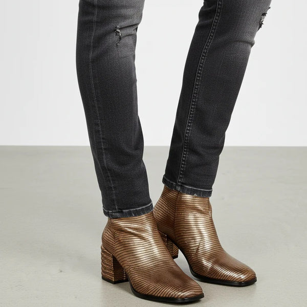 Platin Metallic Lizard Print Leather High Ankle Boot