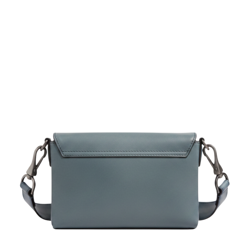 Scritto Italian Regal Travel Messenger