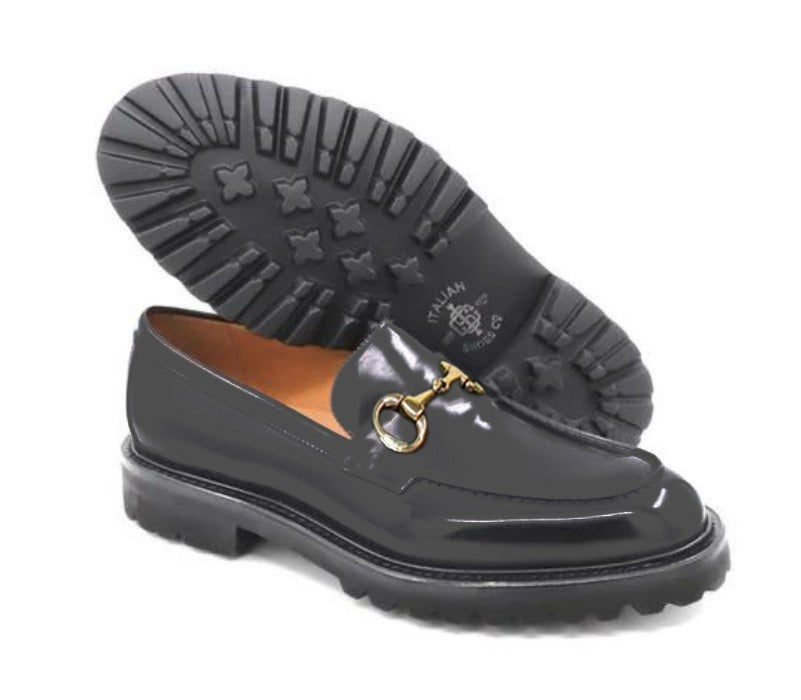 Grainy Leather with Golden Buckle Shoes