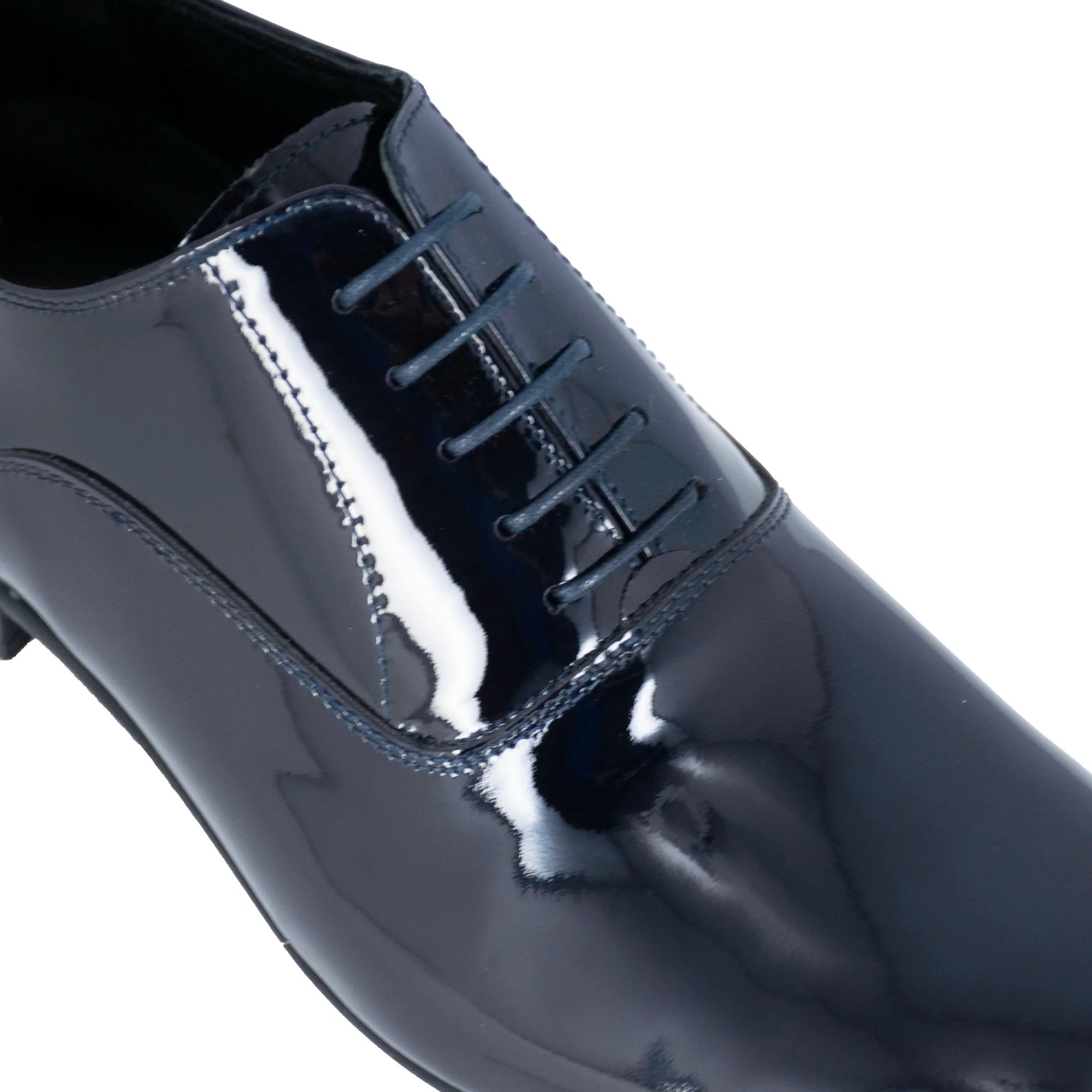 Elegant Brogues in Blue Patent Leather