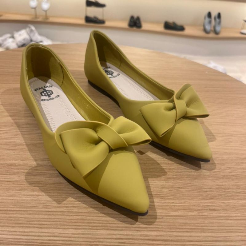 Classic Comfort Leather Ballerinas Flats