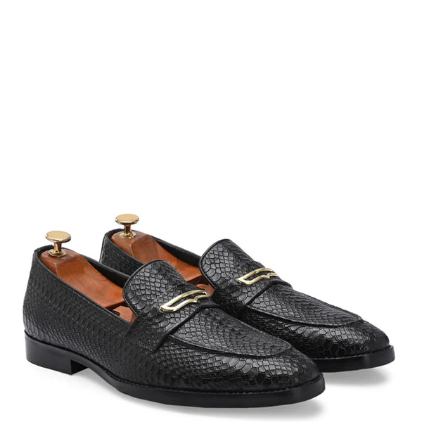 Men Textured Premium Solid Leather Formal Loafers