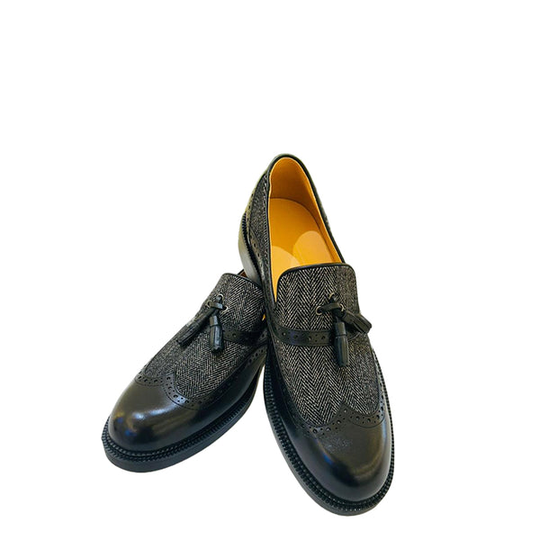 Mens Leather Tassel Loafer with Dual Textured Elegance