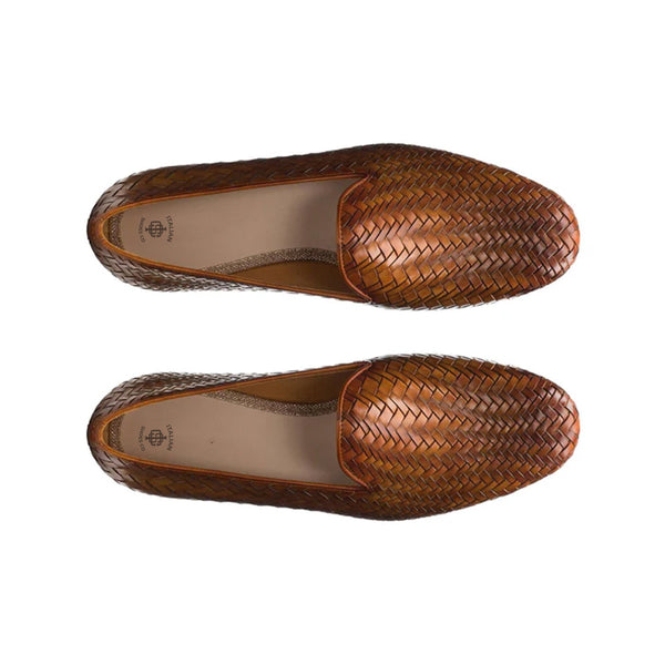 Men Textured Round Toe Leather Loafer
