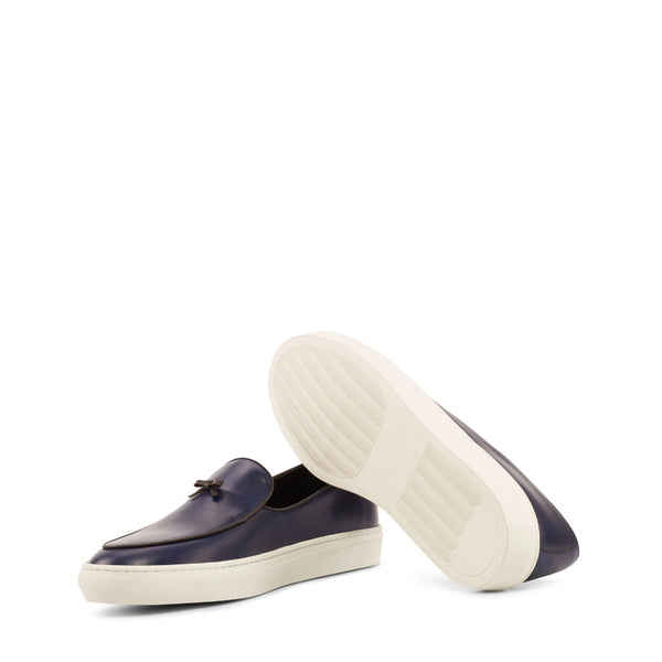 Classic Design Handpainted Comfort Sneaker