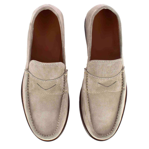 Handmade Suede Men s Moccasin