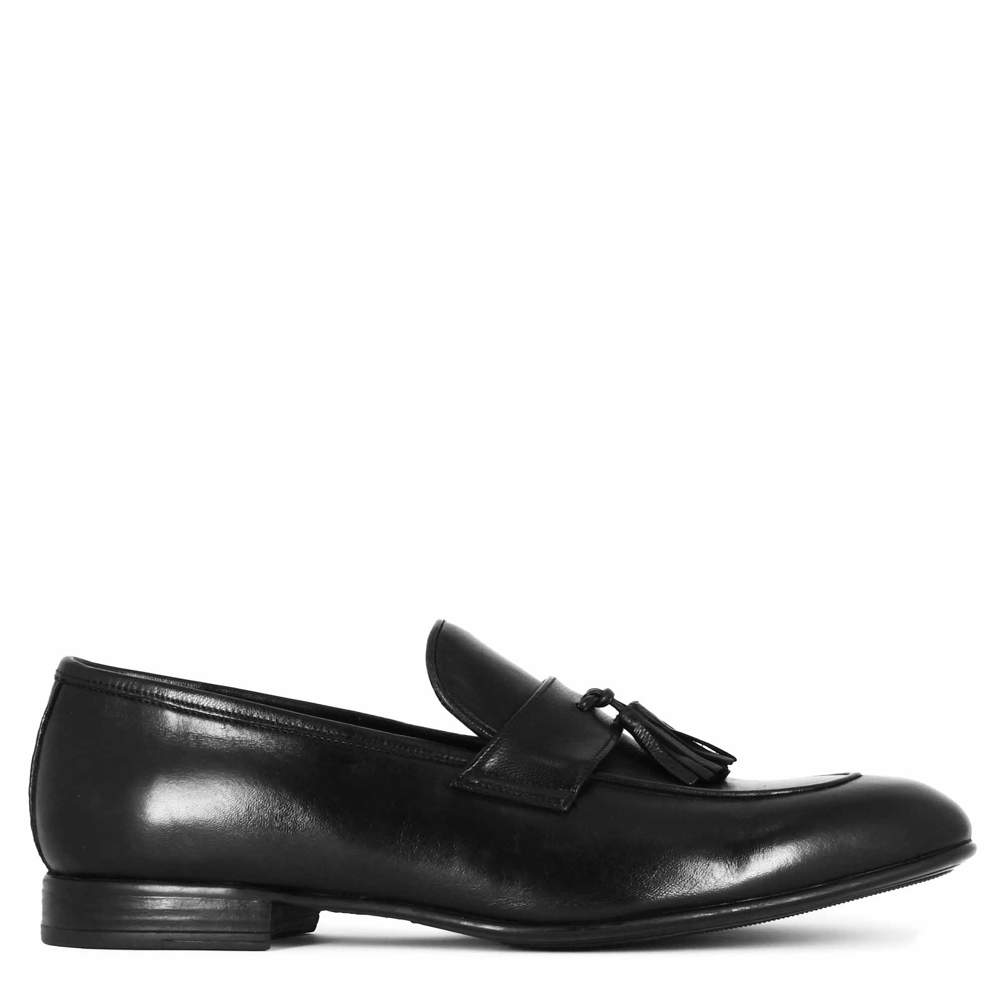 Soft Black Leather Tassels Loafers