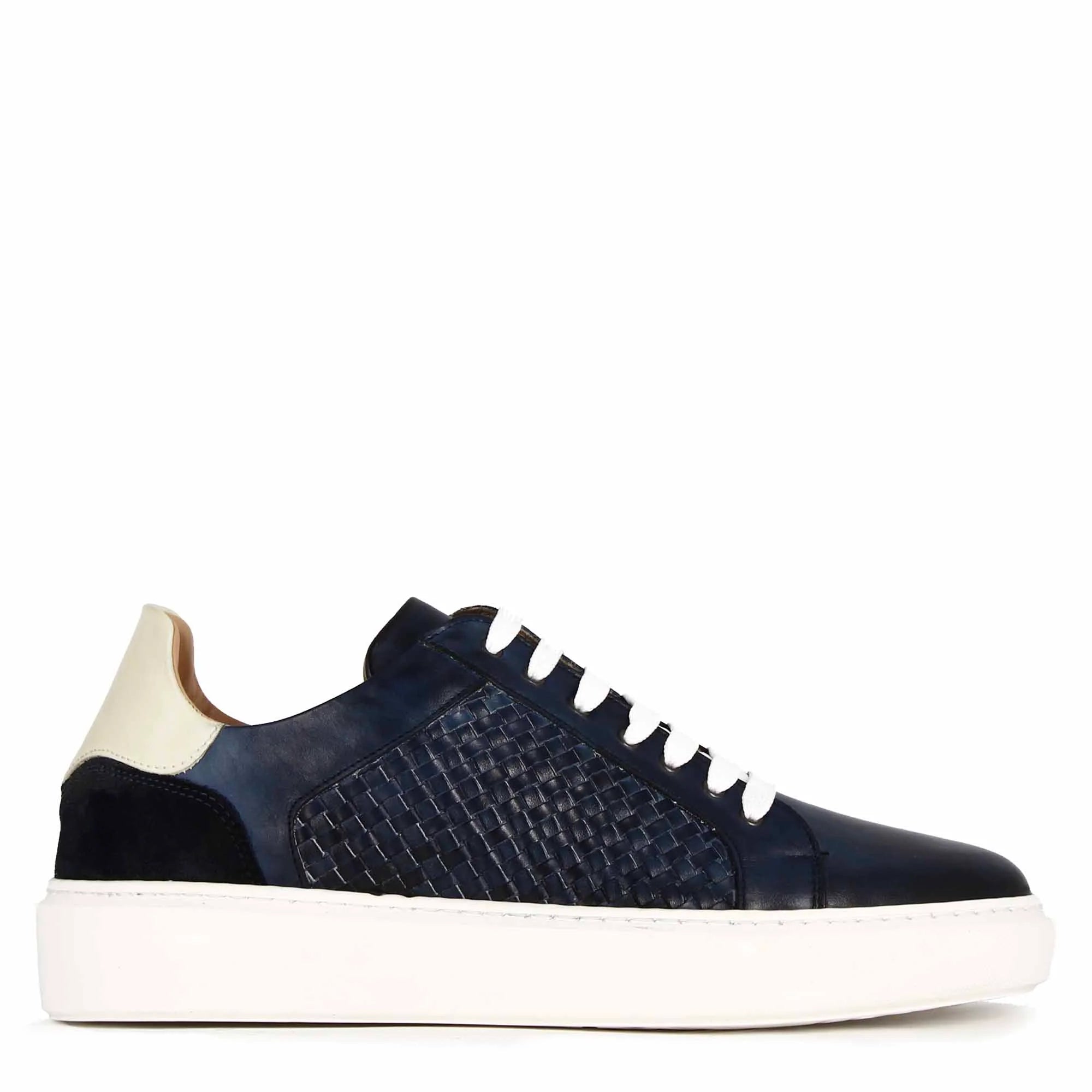 Men's Casual Trainer In Woven Leather Blue Colour