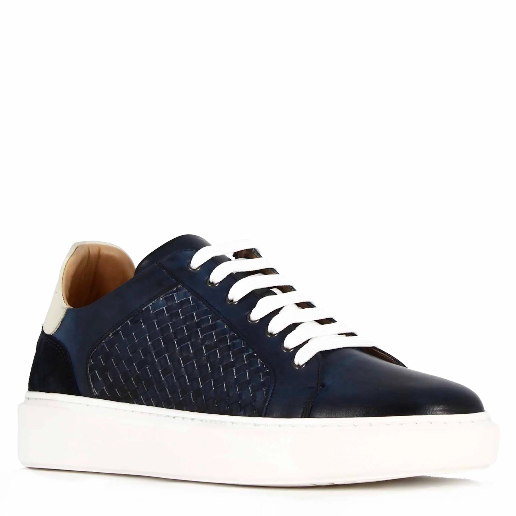 Men's Casual Trainer In Woven Leather Blue Colour