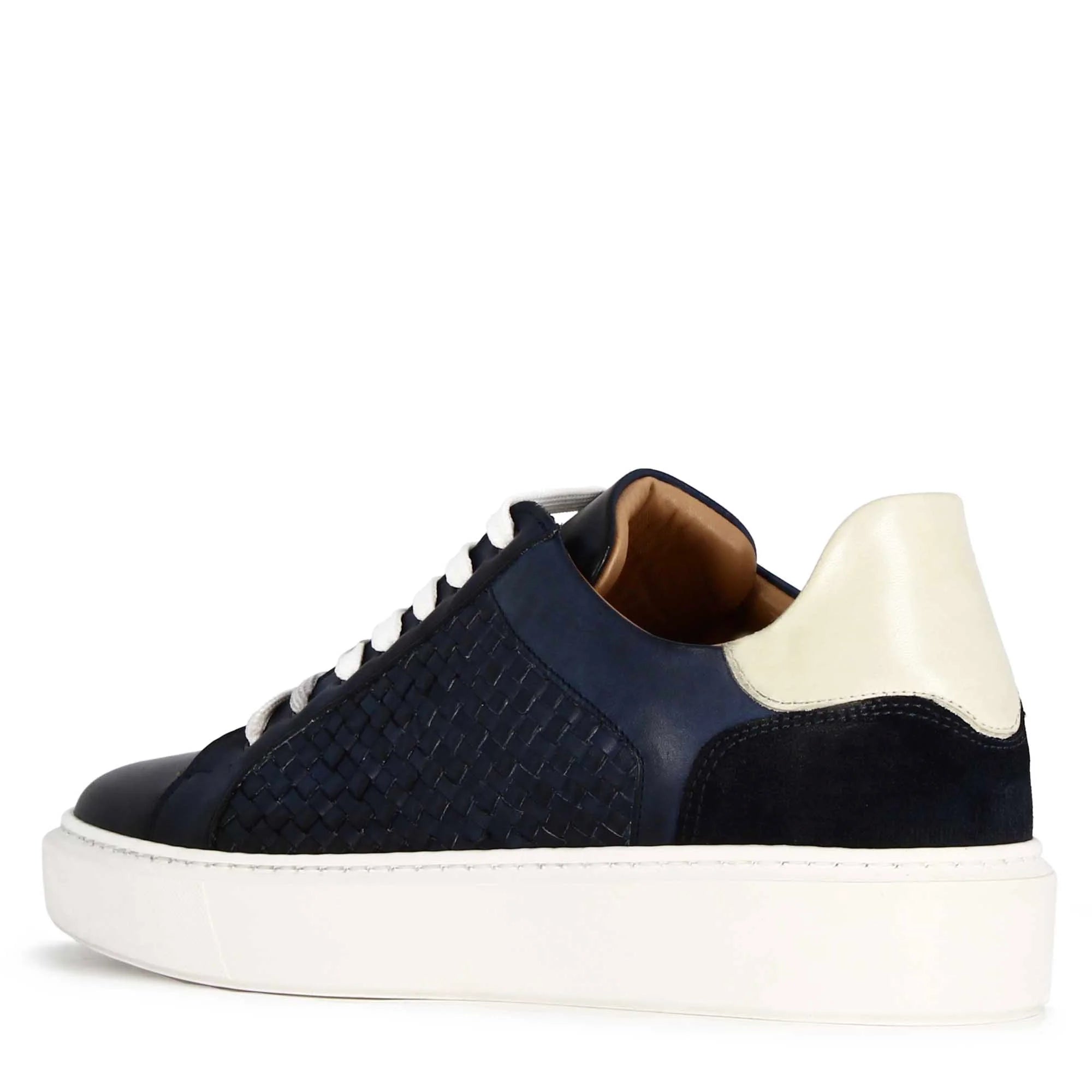 Men's Casual Trainer In Woven Leather Blue Colour