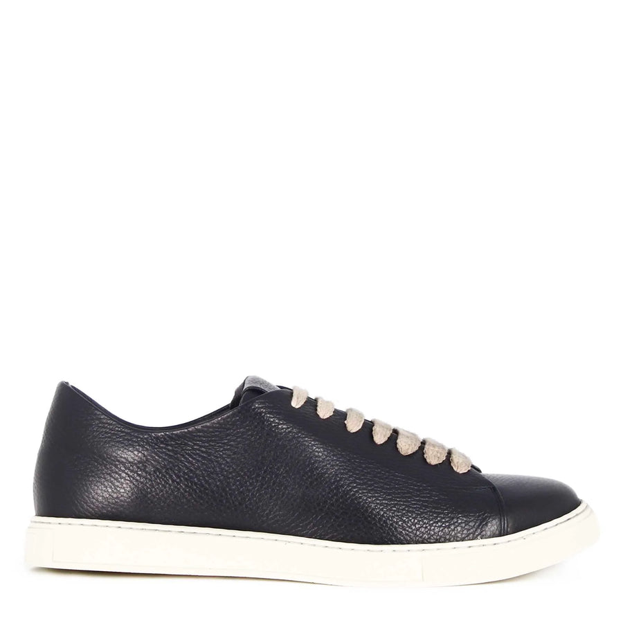 Classic Sneaker in Blue Leather