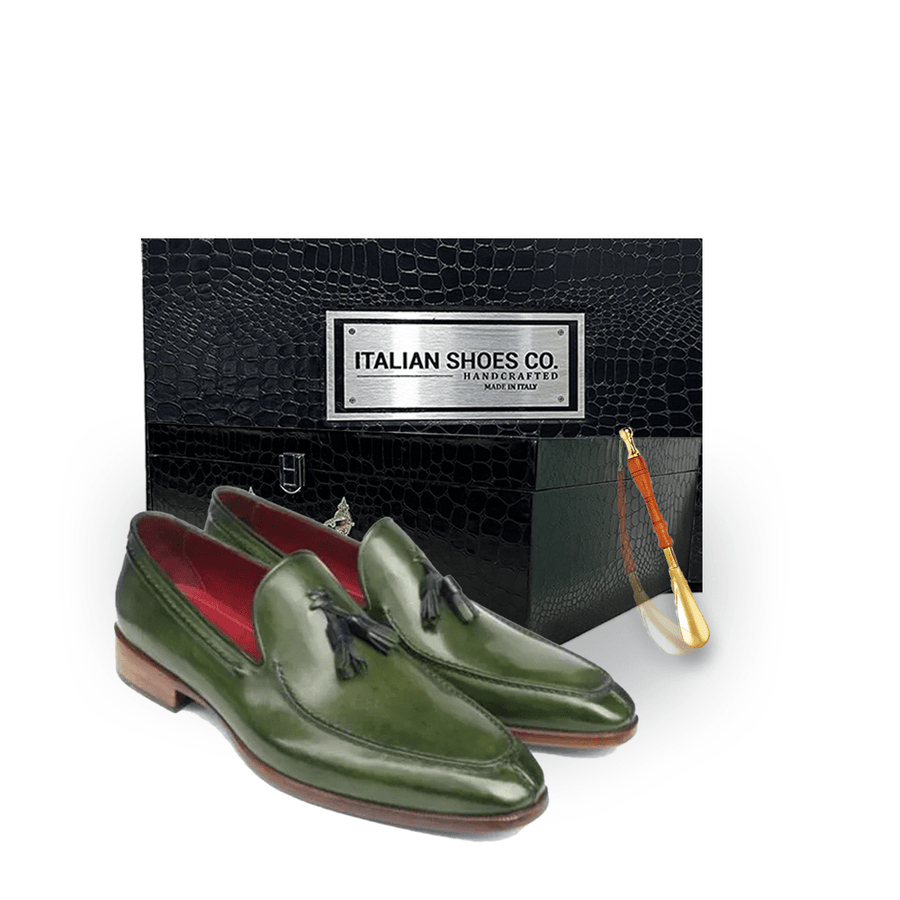 Tassel Leather Loafer in Elegant