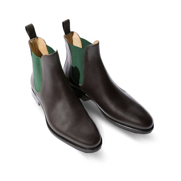 Classic Chelsea Round Toe Boots
