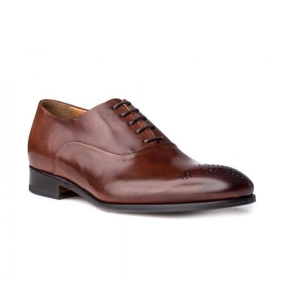 Oxford Classic Medallion Toe Shoes