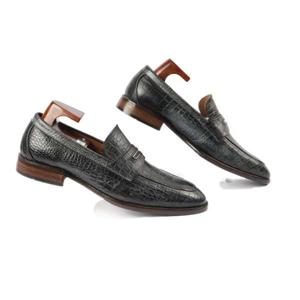 Embossed Matt Black Leather Penny Loafer