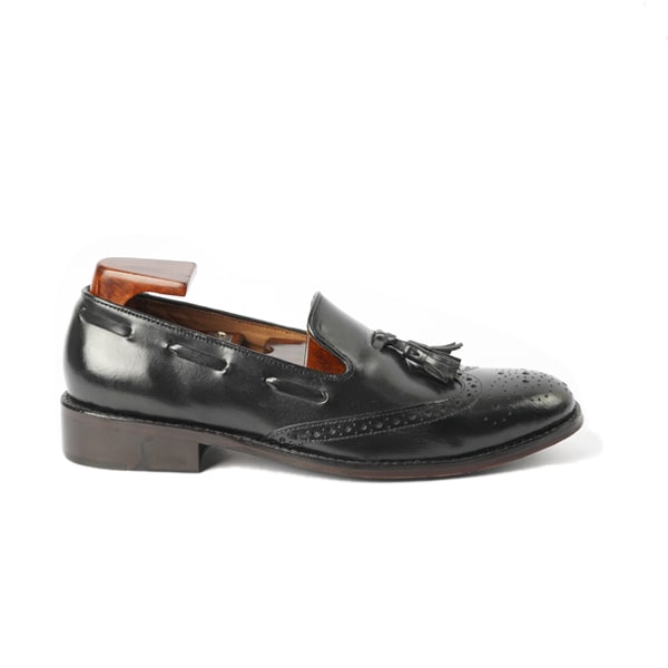 Classic Black Tassel Loafer 464