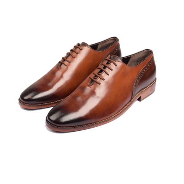 Oxford Medallion Toe Shoes