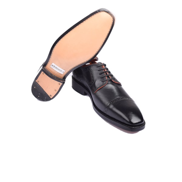 Wingtip Derby Captoe Shoes With Black Colour