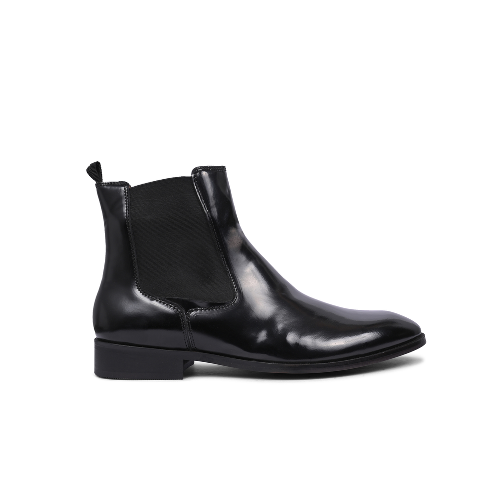 LushLoom Boots