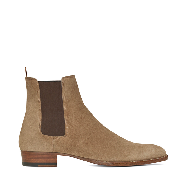 Flora Pugh Chelsea Boots