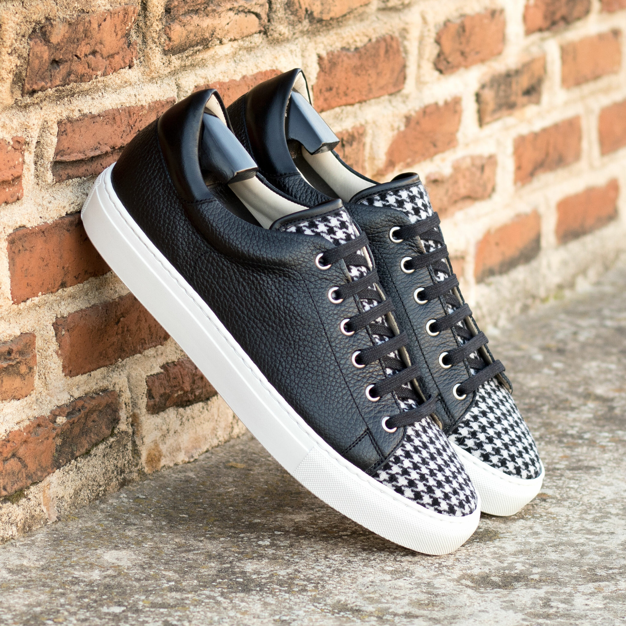 Kimberly Baxter Sneakers - Black Leather