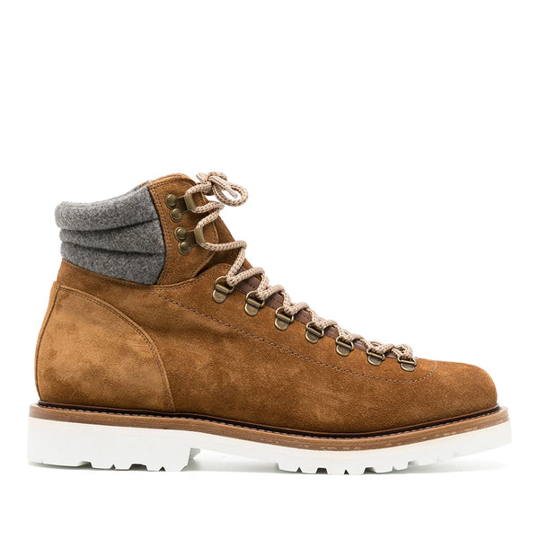Lace up suede Ankle Boots