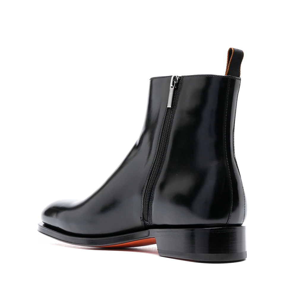 Black  Leather Boots With  Almond-Toe