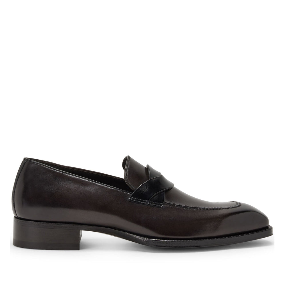 twist detail burnished leather loafers