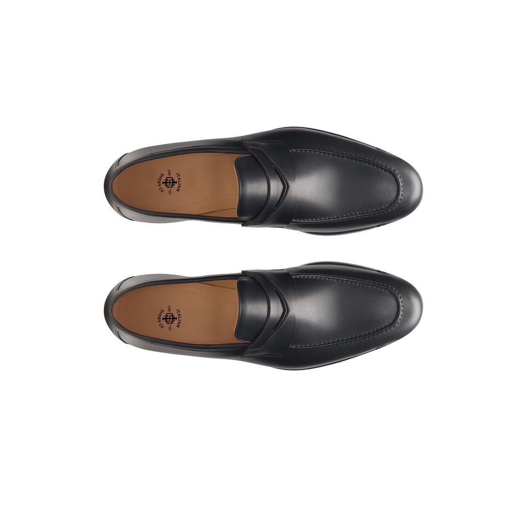 Utilizes Classic Penny Loafer