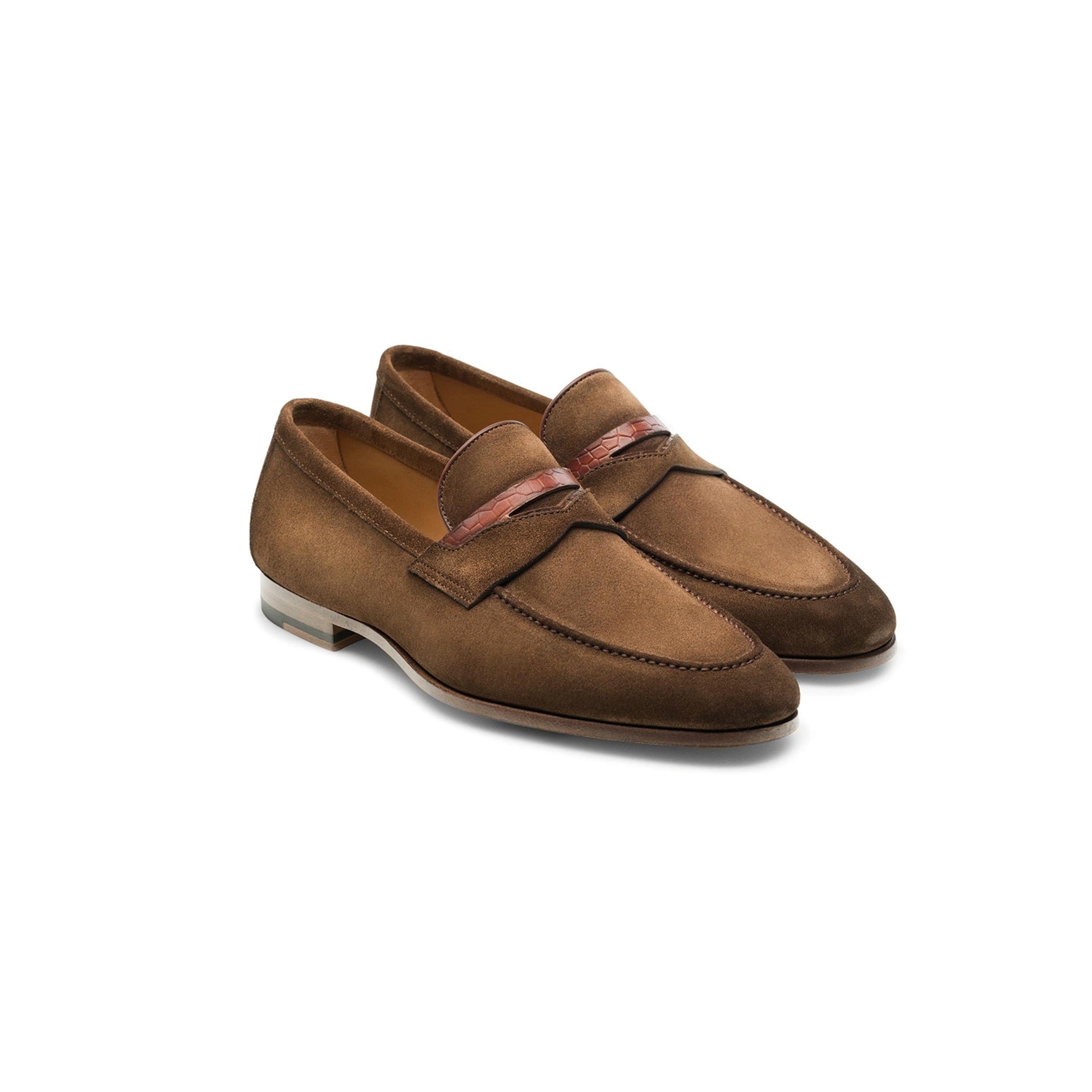 Sasso Utilizes Classic Penny Loafer