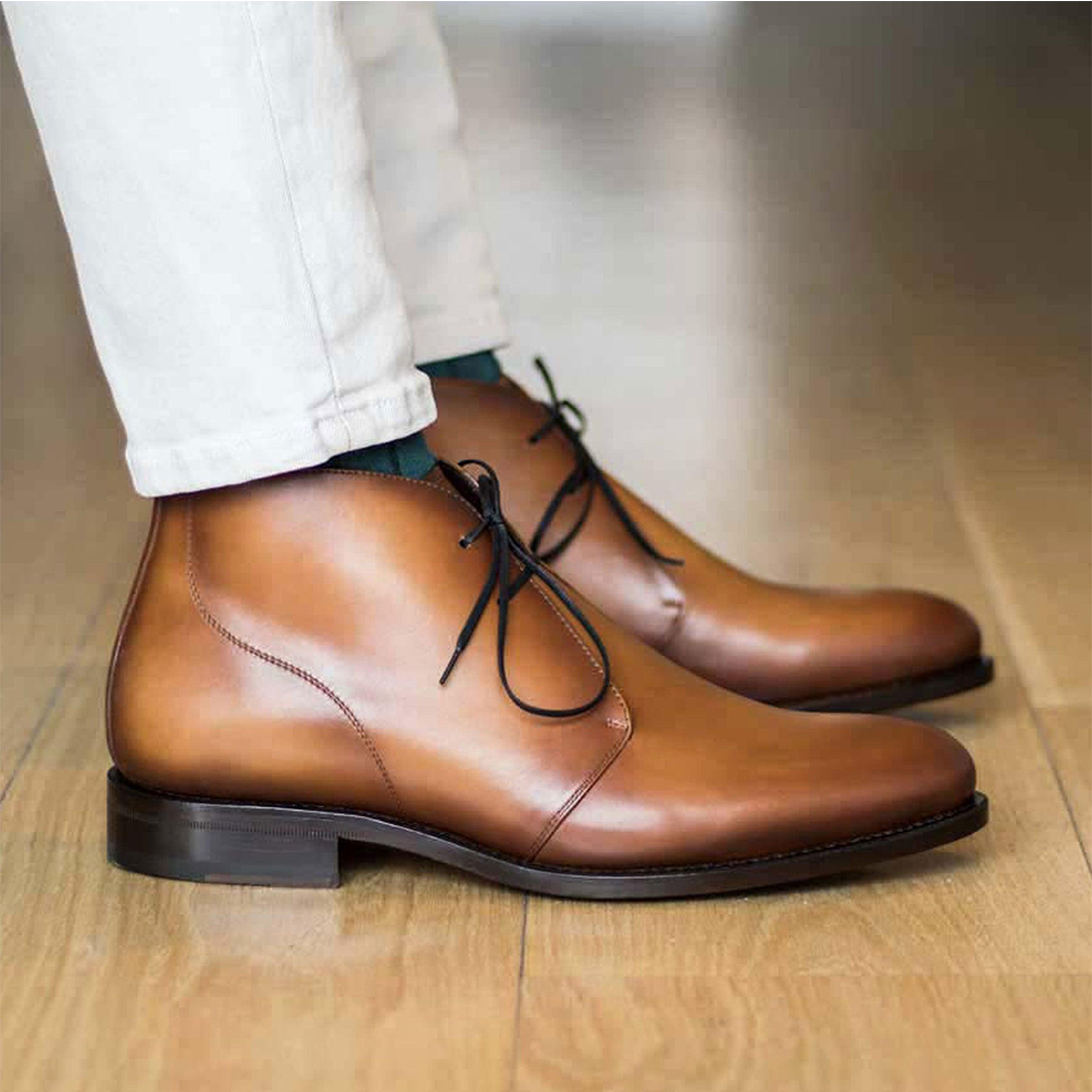 Romano Chukka Boots