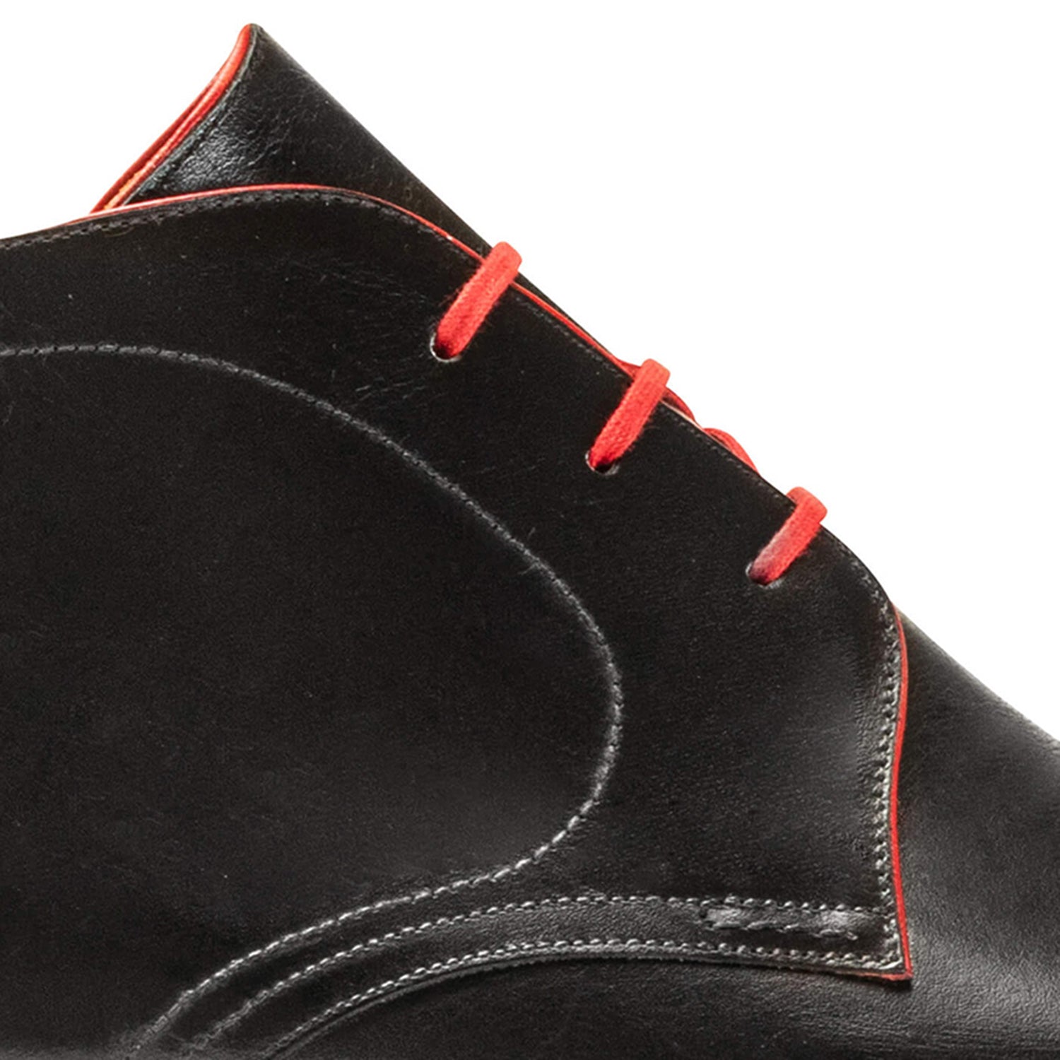 CHUKKA BLACK LEATHER  BOOTS