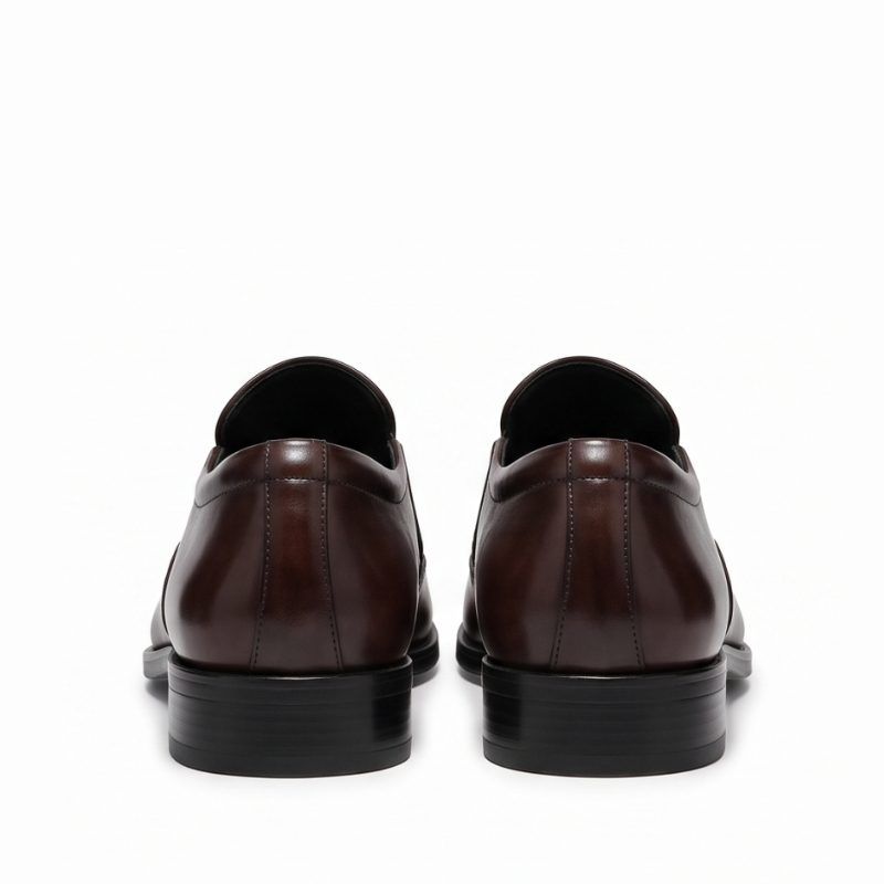 Classic Medallion Slip-On Shoes Loafer