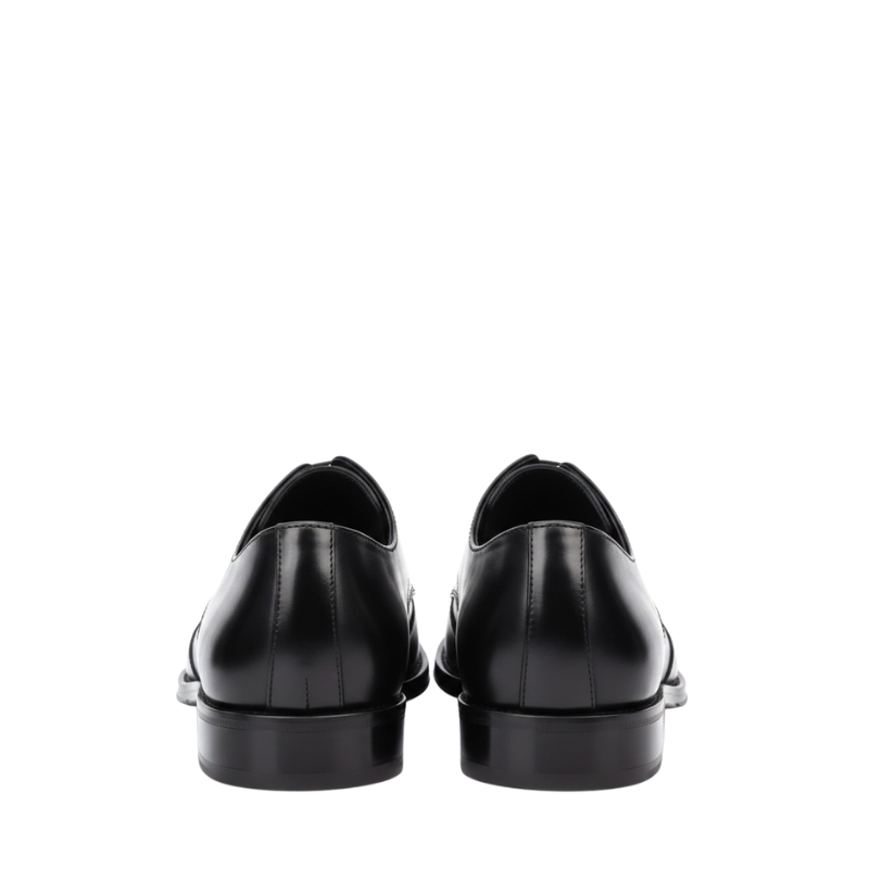 Classic Two-Tone Brogue Oxfords With Geometry Elegance
