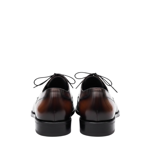 Classic Two Tone Brogue Oxfords With Geometry Elegance