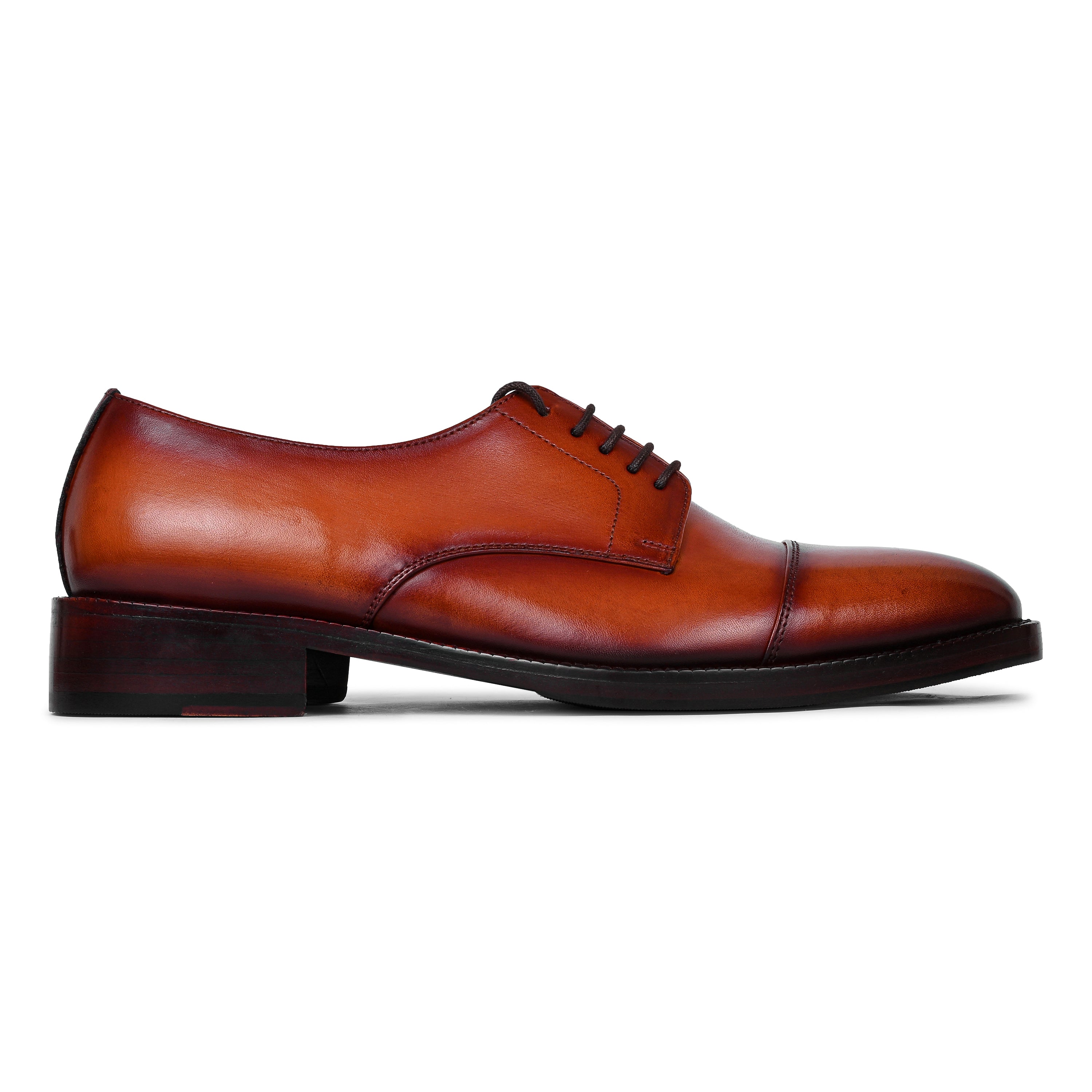 Leather Cap Toe Lace Up Derby Shoes