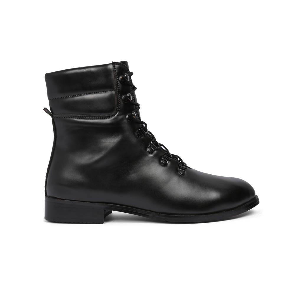 Radiant Reverie Toe Ankle Boots