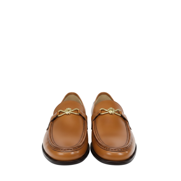 Elegant Knot Loafers with Artisan Craft