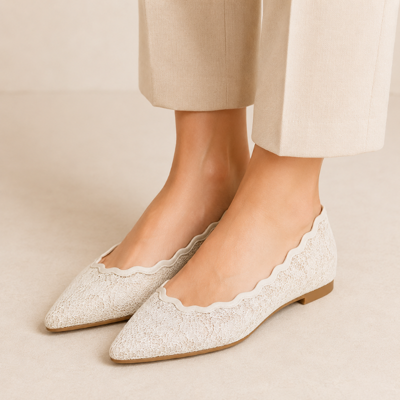 Eliana Lace Scallop Pointed Flats